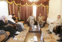 وفد فلسطيني يزور حزب الحرية والعدالة