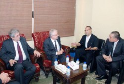 العريان يدعو "الأوروبي" إلى قبول نتائج الانتخابات