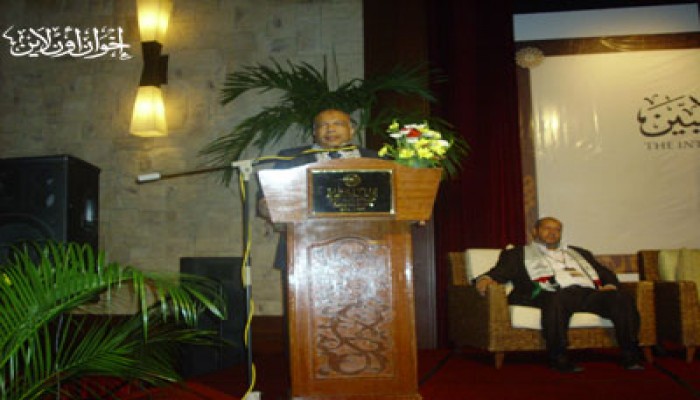 د. الكتاتني من ماليزيا: الأمة تترقب الصحوة الشعبية