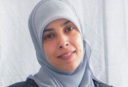 الأسيرة أحلام التميمي تنهي إضرابها عن الطعام