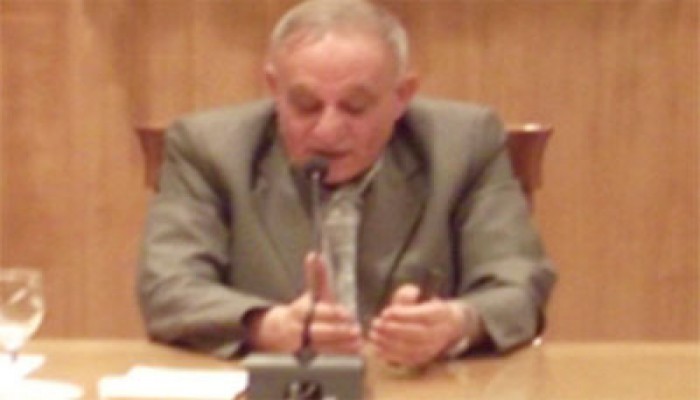 محافظ دمياط يهنئ "الحرية والعدالة" بالإقليم