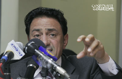 أحمد أبو بركة: البرلمان الحر ضمانة الدستور