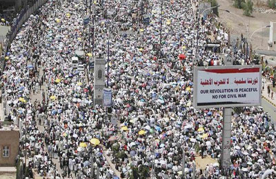ديكتاتور اليمن يقتل المعتصمين.. والثوار يعلنون التحدي