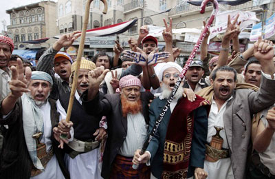 النيويورك تايمز: الديكتاتور اليمني يثير الفوضى