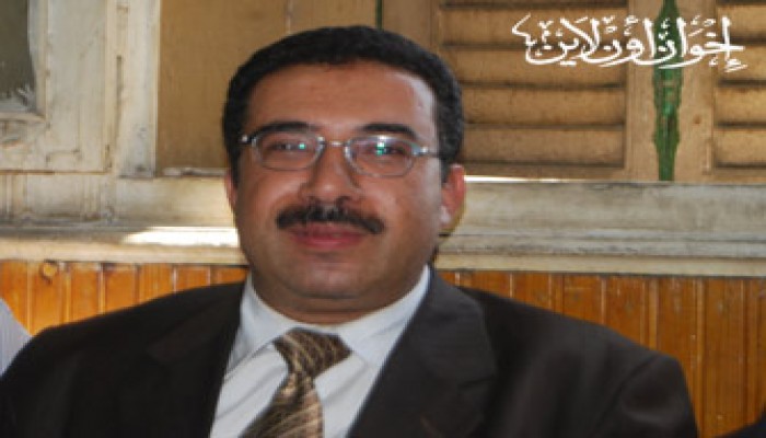 دعوات بالشفاء لمختار العشري عضو مجلس "المحامين"