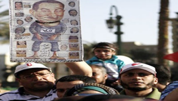 خطاب الاعتذار لمبارك.. الخدعة المفضوحة