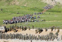 صحف العالم: قطار الثورات يصدم الاحتلال الصهيوني