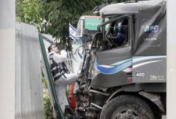 مقتل وإصابة 16 صهيونيًّا في عملية فدائية