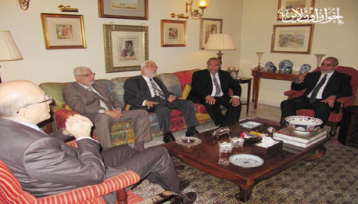المرشد العام يلتقي رئيس الوزراء ورئيس مجلس النواب اللبنانيين