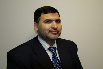 أسد وابن أسد علينا