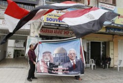 خبراء: المصالحة الفلسطينية طريق للقدس