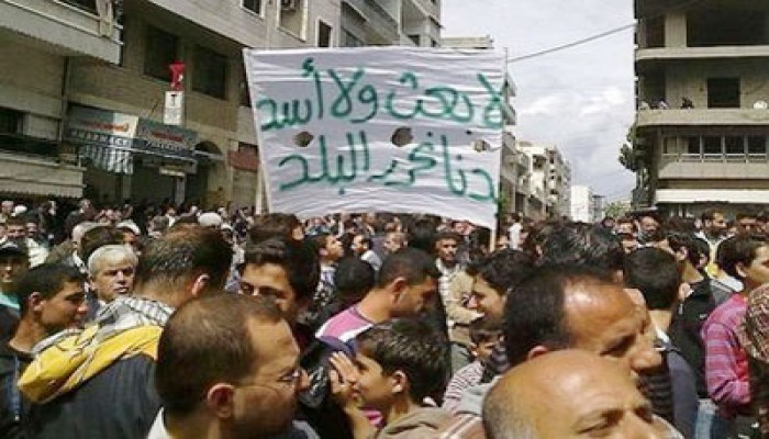 استقالة 2 من نواب سوريا دعمًا للثورة