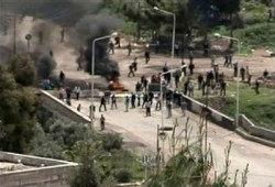 سوريا.. عزل "بانياس" ورصاص في "درعا"