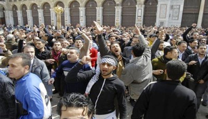 سوريا.. دعوات إلى مظاهرات "جمعة الشهداء" غدًا