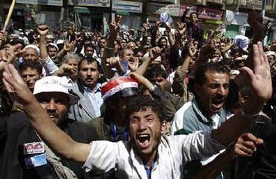 5 ملايين يمني يحتشدون في "جمعة الرحيل"