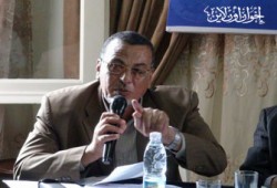 الديب وشيوخ الأوقاف يحتوون فتنة طائفية بالبحيرة