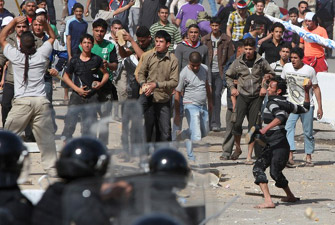 انتفاضة العراق.. بين القمع والصمت