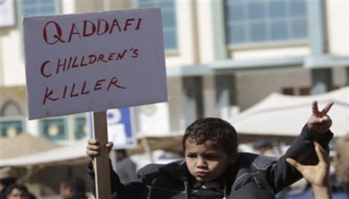 علماء الأمة يدعون جيش ليبيا لوقف جنون القذافي