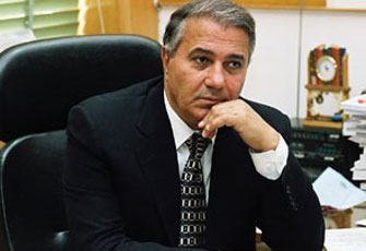 ننشر قصيدة فاروق جويدة.. ارحل (إبداعات)