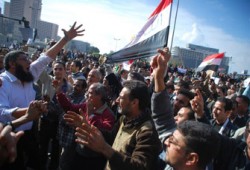 بيان من الإخوان المسلمين بشأن الانتفاضة المباركة المستمرة للشعب المصري حتى يوم الإثنين 31/1/2011م