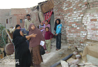 بالصور.. مصر تشرب من "المجاري"