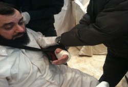 أمن الكويت يعتدي على نواب المعارضة بالهراوي!!