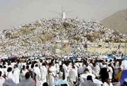 ‏4‏ ملايين حاج على عرفات لأداء الركن الأعظم