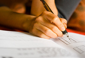 كيف يستمتع طفلك بالمذاكرة؟