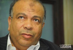 الكتلة البرلمانية للإخوان تعزِّي أحمد عز في وفاة والده