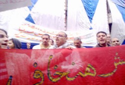 "مش هنخاف" تواجه مجاور داخل مبنى الاتحاد