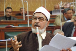 الشيخ عسكر يتهم "الداخلية" بعرقلة استخراج أوراقه!