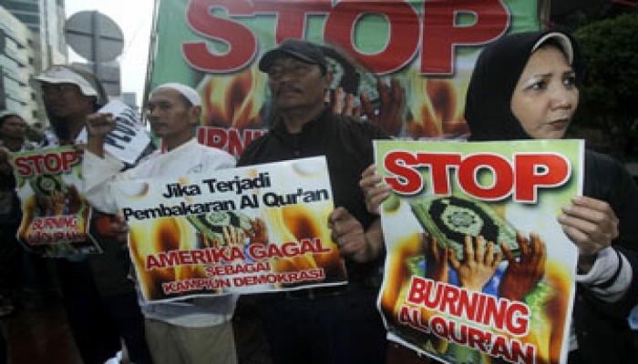 إلغاء المخطط المتطرف لحرق المصحف