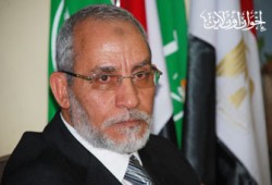 المرشد العام يواسي د. عبد الفتاح السيسي في وفاة والدته