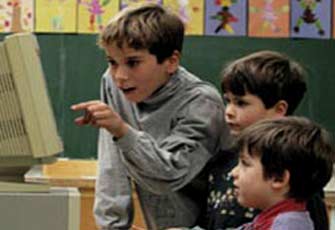 هل أغلق التلفاز في رمضان؟!