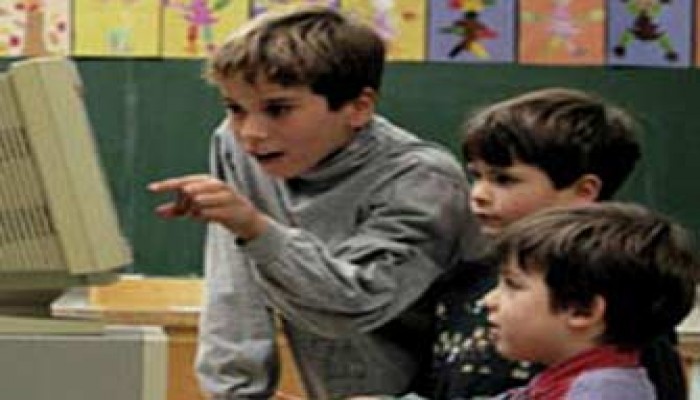 هل أغلق التلفاز في رمضان؟!