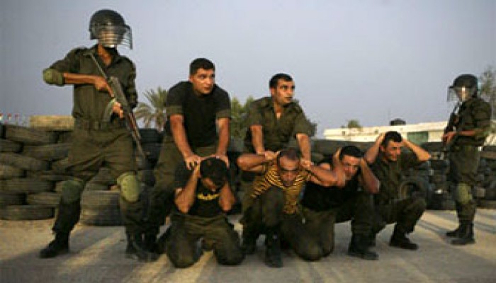 "التضامن الدولي" تستنكر اعتقال أحمد بيتاوي