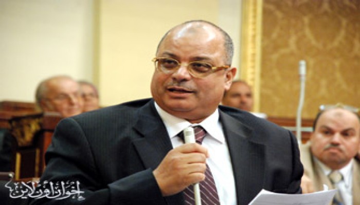 إخوان الإسكندرية يهنِّئون حمادة عبد اللطيف بزواج كريمته