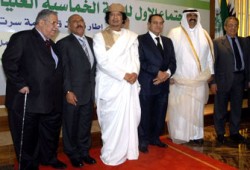 القمة الخماسية تتجاهل غزة ومطالبة بقمة تشاورية