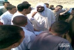 عطية يتضامن مع أهالي ملوي ضد المحافظ