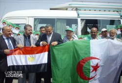 غزة تستقبل قافلة الجزائر وتطالب بمواصلة كسر الحصار