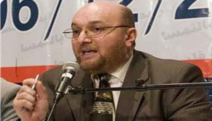 سلطة الإصرار على العار