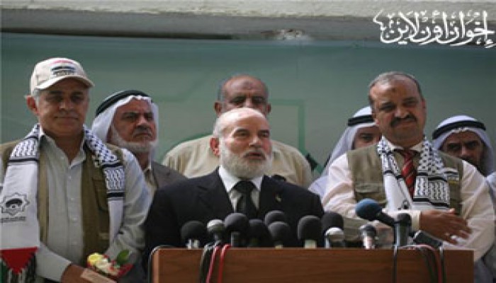 استقبال فلسطيني حافل لوفد نواب الإخوان والمعارضة