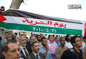 الشعراء ضد مجزرة الحرية بـ"المركز الدولي للإعلام"