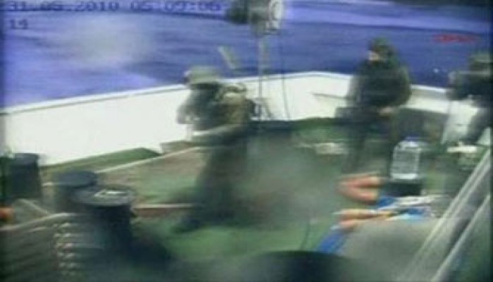 صحف العالم تفضح جريمة الصهاينة بحق "أسطول الحرية"