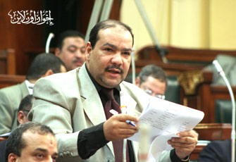 عزب مصطفى: إنجازاتنا البرلمانية تجاوزت حدود دوائرنا