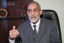 المرشد العام يطالب بسرعة الإفراج عن الشاطر وإخوانه