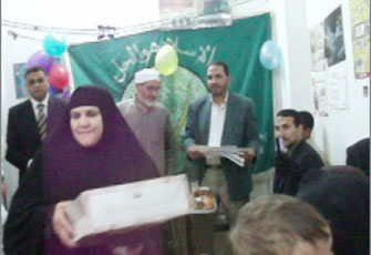 مجدي عاشور يكرم الأمهات المثاليات في دائرته