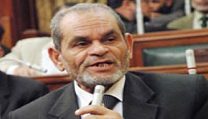 أبو زيد ينظم قافلةً طبيةً لأهالي شبين الكوم