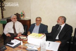 المرشد العام يستقبل د. رفعت سيد أحمد