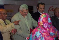 جادو يشارك أبناء النوبة في احتفالية تكريم الأم